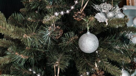 8 Foot Artificial Christmas Trees: Make Your Own Christmas Ornaments